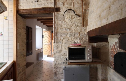 La Roche-Morey Cottage | Gîte chaleureux avec jardin, wifi et activités nature