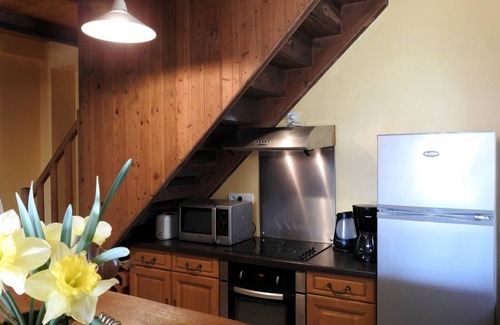 Pont-la-Ville Cottage | Maison Authentique avec Jardin Clos et Parking Privé à Pont-la-Ville