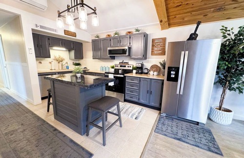 Etna Maison | Cozy Country Home 7 Min to Cornell Peaceful Private Retreat