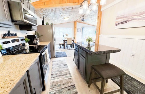 Etna Maison | Cozy Country Home 7 Min to Cornell Peaceful Private Retreat