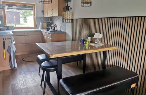 Schmira Maison | Cozy vacation home with garden near the trade fair