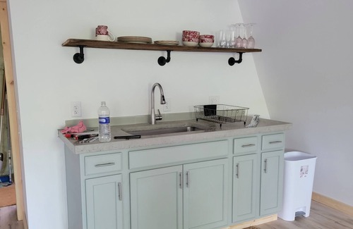 Cameron Appartement | Cozy country studio 5 mins from town and a short drive to Corning & finger lakes