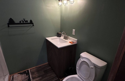 Cameron Cabine | Cozy Couple’s Cabin