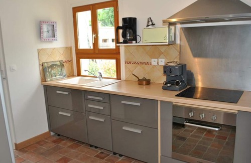 Montbazon Cottage | Charmante maisonnette avec jardin, proche des châteaux de la Loire et de Tours