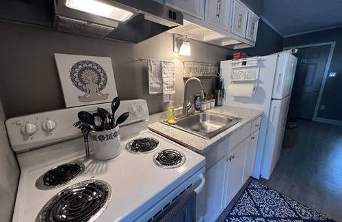 Fayetteville Appartement | Cozy Court Street #3 Steps from Everything!