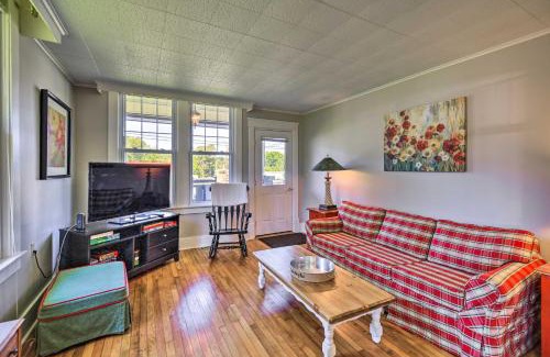 Damascus Maison | Cozy Damascus Cottage with Porch and Trail Access!