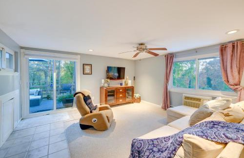 Dix Hills Appartement | Cozy Dix Hills Apt with Deck about 7 Mi to Beach!