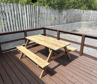 Lecemy Autre | Cozy Donegal Caravan