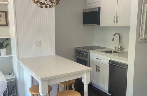 Aspen Appartement | Cozy Downtown Aspen Studio - April Ski Special