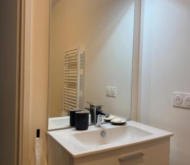 Persan Appartement | Cozy et élégant à 2 minutes de la Gare de Persan
