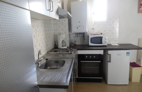 Amelie-les-Bains-Palalda Appartement | Appartement F2 avec terrasse, parking et ascenseur - 2/4 pers - Amélie-les-Bains