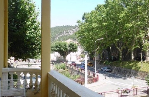 Amelie-les-Bains-Palalda Appartement | Charmant F2 avec balcon et parking, proche cure et centre-ville – Amélie-les-Bains