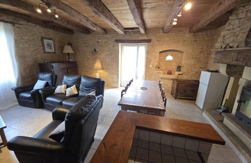 Montferrand-du-Perigord Cottage | Maison de campagne avec cheminée, grand jardin et proximité sentiers de randonnée