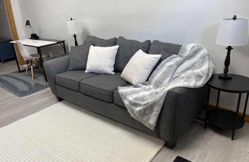 Viroqua Appartement | Cozy first floor at the heart of downtown Viroqua