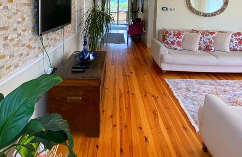 Sapanca Appartement | Cozy Flat with Backyard and Fireplace in Sapanca