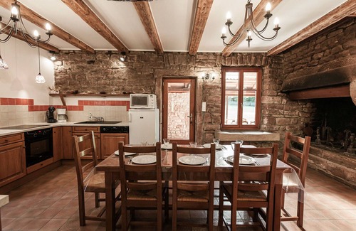 Bois-de-Champ Maison | Charmante maison forestière, 3 chambres, activités nature, proche Gérardmer et Epinal.