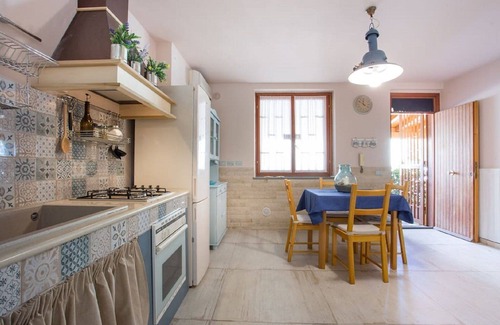 Santa Tecla Appartement | Appartement confortable de quatre pièces dans le village de Santa Tecla (Acireale)