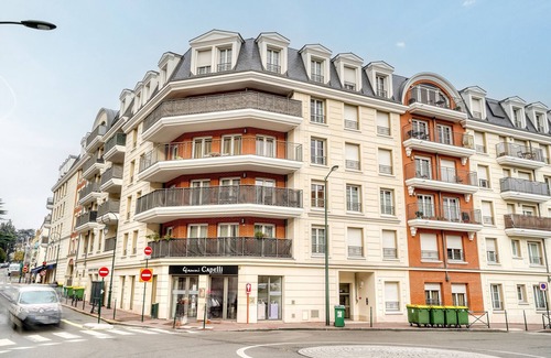 Clamart Maison | Cozy - Free Parking - 15mn from Paris Montparnasse