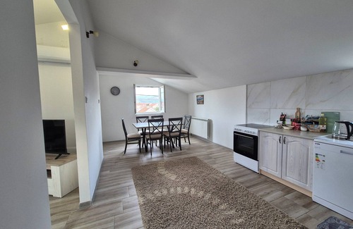 Podgorica Appartement | Cozy, Fully Equipped, Free parking & Wifi, Quiet, 2BD