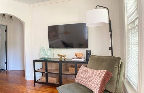 Sharon Heights Cottage | Cozy Fulton Cottage