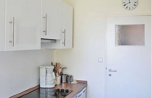 Westend Appartement | Cozy furnished apartment with balcony, quiet, central, long term rental