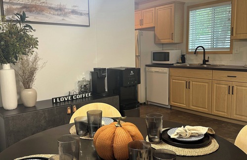 Grayson Cabine | Cozy Getaway Cabin at Crooked Lake: Walking Distance to the Beach