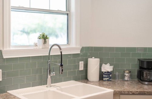 Gateway Village Maison | Cozy Gilbert Home - Upgraded + Modern & Pet Friendly!