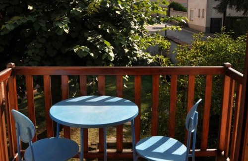 Maringes Cottage | Gîte chaleureux avec cheminée, terrasse et jardin clos - Animaux acceptés