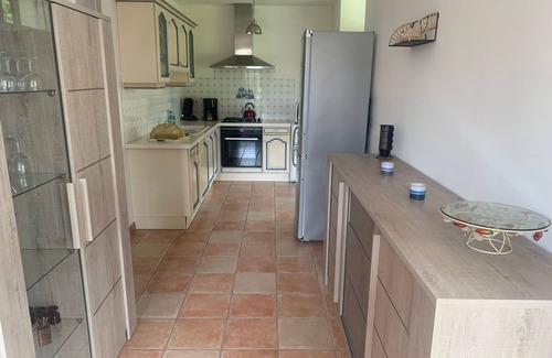 Foussais-Payre Cottage | Gîte de charme avec terrasse et activités familiales à Payré, près de Fontenay-le-Comte
