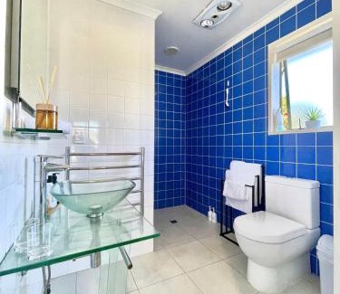 Rotorua Maison | Cozy Glenholme Ensuite