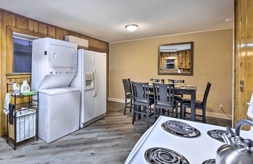 Graham Maison | Cozy Graham Retreat ~ 3 Mi to Lake Eddleman!