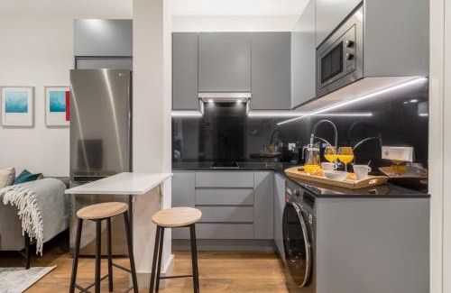 Chamberi Appartement | Cozy Ground-Floor Apartment for 2 in Chamberí Perfect Spot Quevedo IV