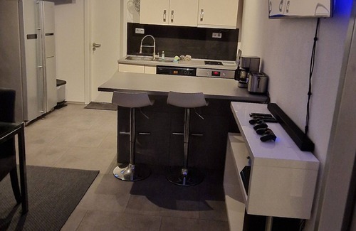 Region Hannover District Maison | Cozy ground floor apartment | family home | 2x PS4 | Netflix | peace and quiet