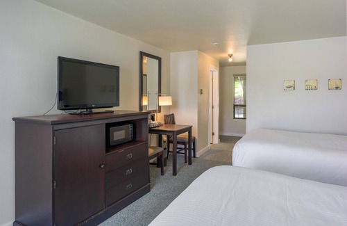Rosario Hôtel | Cozy Harborside Stay | Secluded Orcas Island Getaway- Harborside 2352