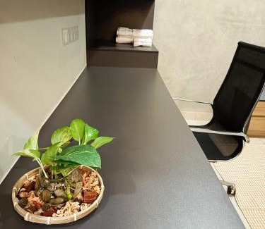 Shah Alam Appartement | Cozy Haven Middlemist's Red Suite at Trefoil