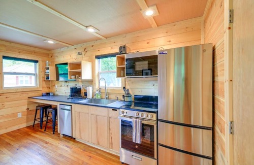 Damascus Appartement | Cozy Hikers Hideaway Steps From Creeper Trail!