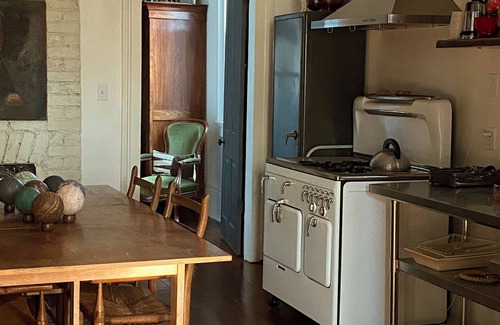 Treme Maison | Cozy Historic New Orleans Shotgun House