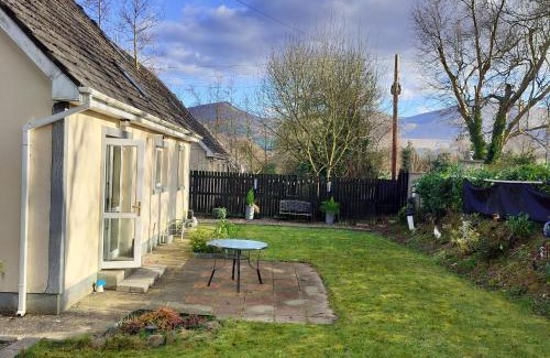 Aherlow Maison | Cozy Holiday Home in the Scenic Glen of Aherlow