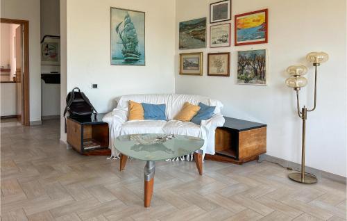 Sant'Egidio alla Vibrata Maison | Cozy Home In Stegidio Alla Vibrata
