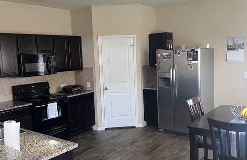 Austin Maison | Cozy Home: 9 Miles from Circuit of the Americas