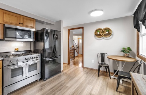 Blasdell Maison | Cozy home away from home near the Bills Stadium
