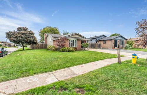 Thorold Maison | Cozy Home by Niagara Falls