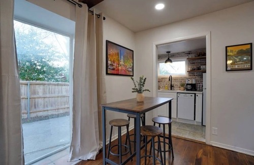 Arlington Heights Appartement | Cozy Home in Arlington Heights Close to TCU and Dickeys Arena