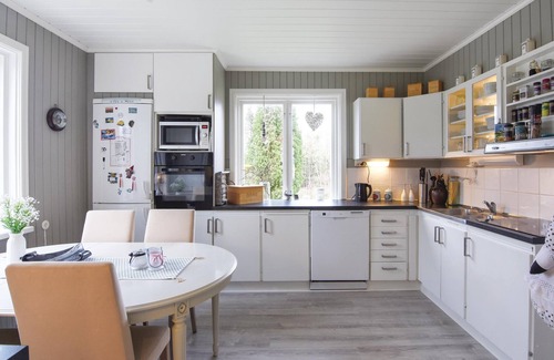 Asensbruk Maison | Maison confortable à åsensbruk avec.