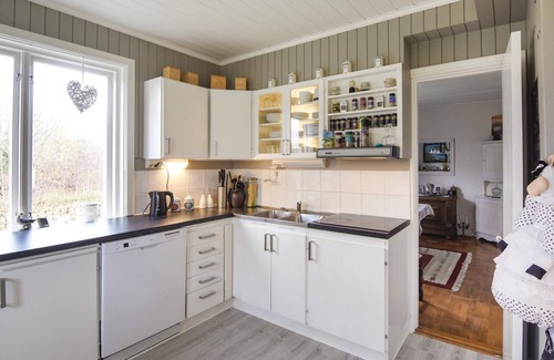 Asensbruk Maison | Maison confortable à åsensbruk avec.