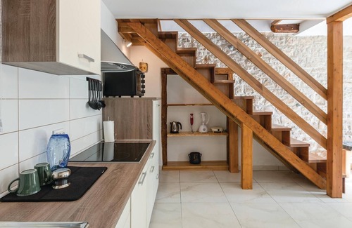 Petehi Maison | Maison confortable à Barban avec WiFi