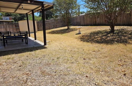 Vance Jackson Maison | Cozy home in beautiful and historic San Antonio, TX!