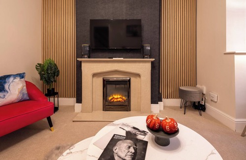 Staple Hill Maison | Cozy home in Bristol,Contractors, Relocation, Families, Parking, WIFI,SMARTTV