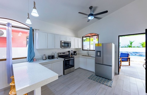 Esterillos Oeste Maison | Cozy 3BR home in gated community with private pool