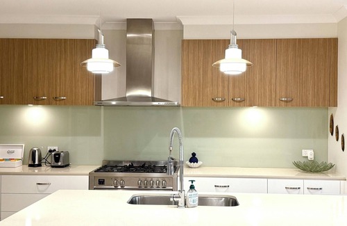 Craigieburn Maison | Cozy Home in Craigieburn | 20mins away from Melbourne Airport